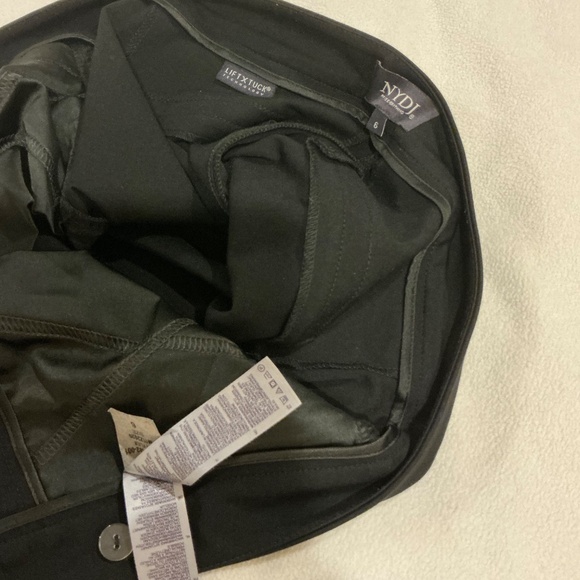 NYDJ Black pants size 6 - Picture 3 of 4